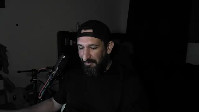 DevilPup75  online show from 06/25/26, 05:12