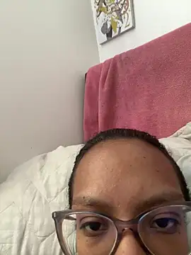 Valen1800 online show from 04/01/26, 07:11