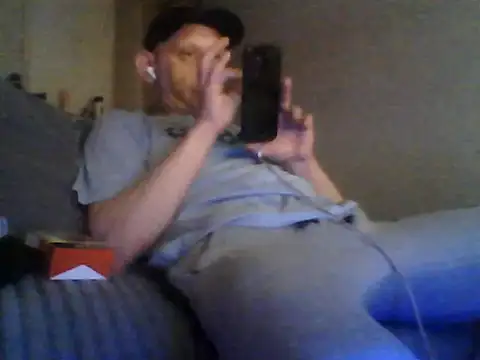 Snapshot of Thoma9034 chatting on 03/31/26, 07:03 Thoma9034 online show from 03/31/26, 07:03