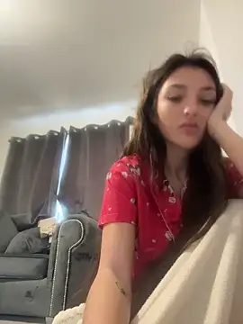 naughtybella05 online show from 11/06/25, 08:48