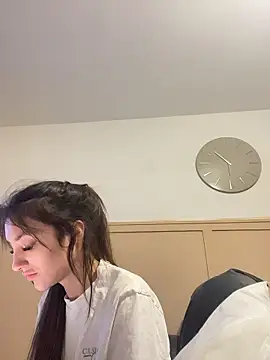 naughtybella05 online show from 01/10/26, 04:09