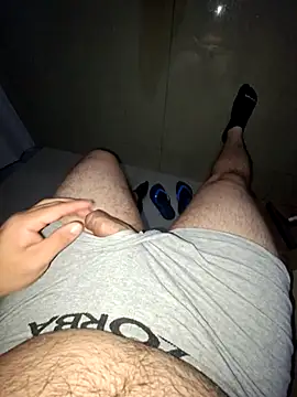 Snapshot of Tesudao00000 chatting on 04/05/26, 12:24 Tesudao00000 online show from 04/05/26, 12:24