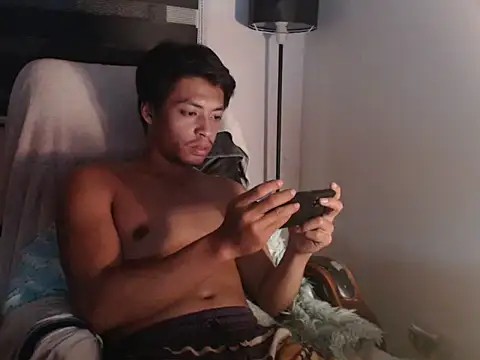 Snapshot of Asian_gregor chatting on 02/07/26, 05:38 Asian gregor online show from 02/07/26, 05:38