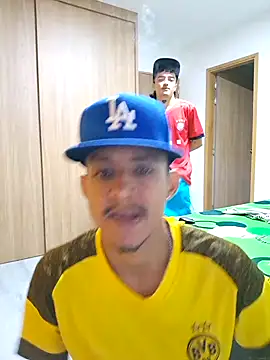 skinny23cm online show from 12/03/24, 10:39