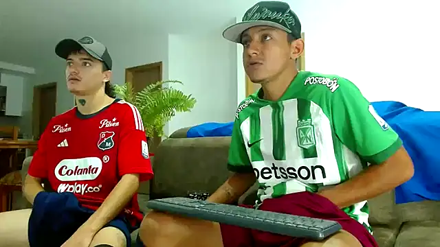 skinny23cm online show from 02/04/25, 12:33