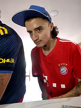 skinny23cm online show from 09/10/25, 03:34