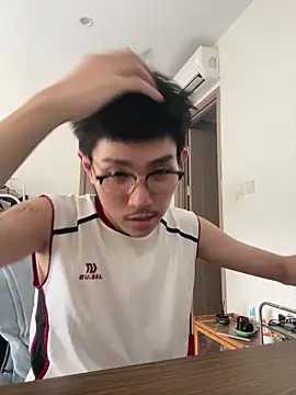 Snapshot of Ryder_ chatting on 10/06/25, 08:23 Ryder online show from 10/06/25, 08:23