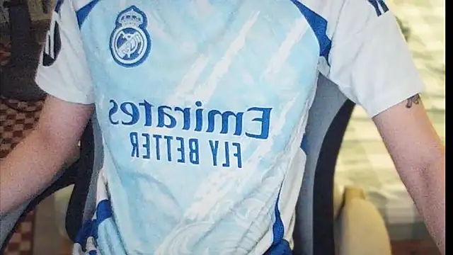 Ryder  online show from 04/01/26, 04:37