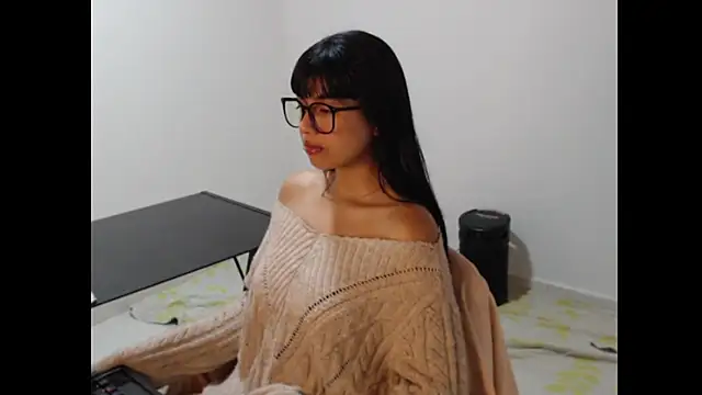 Snapshot of meganmiauu chatting on 04/21/26, 09:37 meganmiauu online show from 04/21/26, 09:37