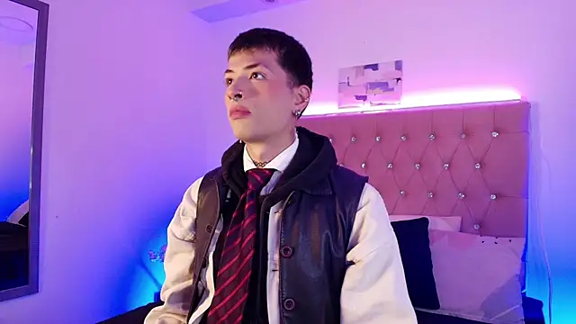 OzorioDany online show from 11/06/25, 03:40