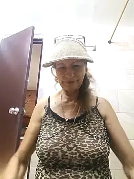 Snapshot of MaryeLunna chatting on 04/09/26, 11:59 MaryeLunna online show from 04/09/26, 11:59