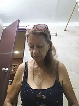 Snapshot of MaryeLunna chatting on 06/19/26, 10:52 MaryeLunna online show from 06/19/26, 10:52