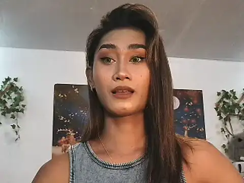 Snapshot of youarea_dreamer chatting on 04/11/26, 09:02 youarea dreamer online show from 04/11/26, 09:02