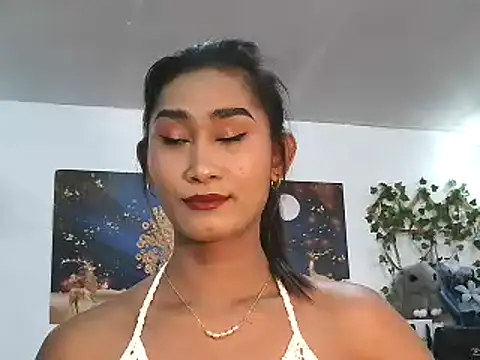 Snapshot of youarea_dreamer chatting on 04/14/26, 05:35 youarea dreamer online show from 04/14/26, 05:35