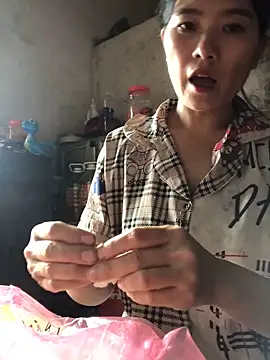 Snapshot of Maymay97 chatting on 09/21/25, 07:10 Maymay97 online show from 09/21/25, 07:10