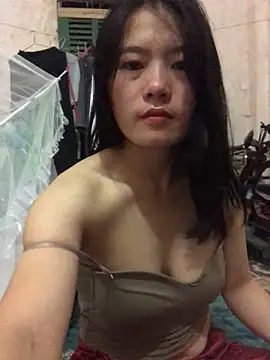 Snapshot of Maymay97 chatting on 09/23/25, 04:54 Maymay97 online show from 09/23/25, 04:54