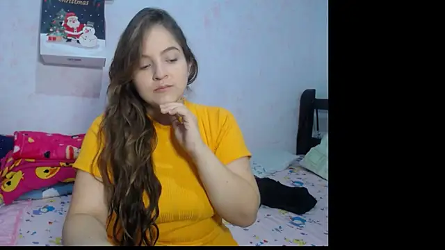 Snapshot of Pregnant_Kloe chatting on 11/24/25, 06:40 Pregnant Kloe online show from 11/24/25, 06:40