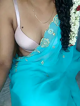 Snapshot of Tamilpallavi chatting on 11/28/25, 04:59 Tamilpallavi online show from 11/28/25, 04:59