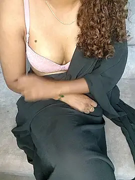 Tamilpallavi online show from 03/11/26, 04:40