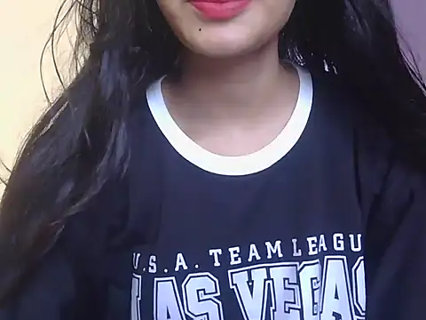 Snapshot of Tanvi_Angel chatting on 08/04/26, 08:17 Tanvi Angel online show from 08/04/26, 08:17