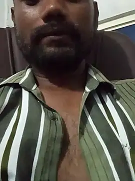 Snapshot of upwalebhaiya chatting on 08/01/26, 03:11 upwalebhaiya online show from 08/01/26, 03:11