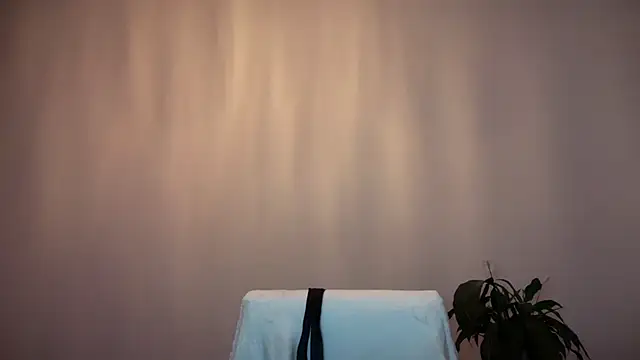 Reddgiirl online show from 10/24/25, 05:20