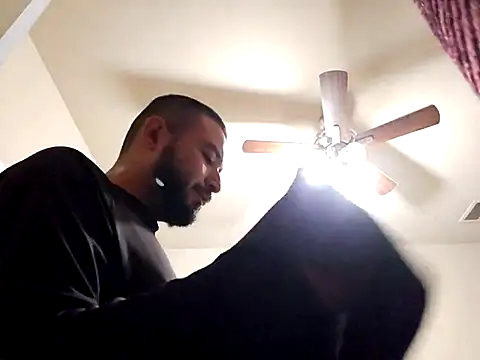 Lb228w online show from 11/26/25, 12:33