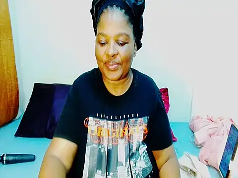 Love-Racheal75 online show from 02/11/26, 04:23