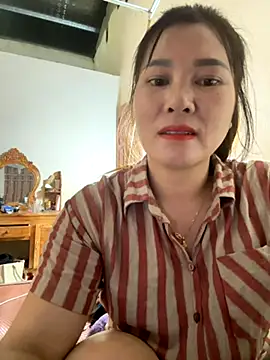 Moan Mary online show from 10/08/25, 07:50