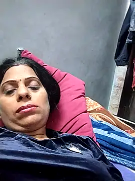 Soniya Roy online show from 12/18/25, 03:07