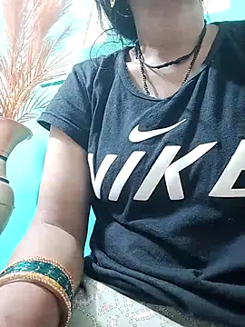 Soniya Roy online show from 03/08/26, 02:04