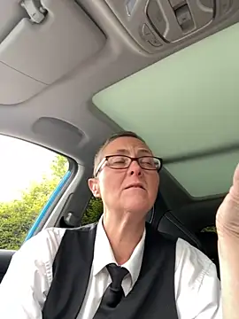 Curvy-Jinx online show from 09/26/25, 09:46