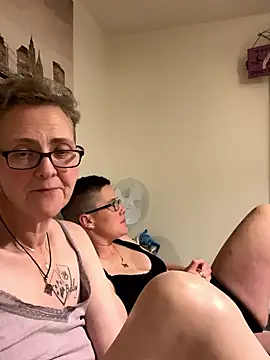 Curvy-Jinx online show from 01/15/26, 08:45