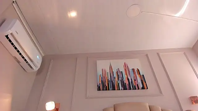 Snapshot of mia_kisses2 chatting on 01/09/26, 02:58 mia kisses2 online show from 01/09/26, 02:58