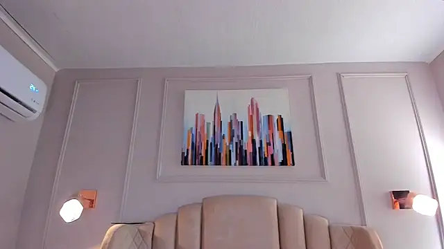 Snapshot of mia_kisses2 chatting on 04/07/26, 03:07 mia kisses2 online show from 04/07/26, 03:07