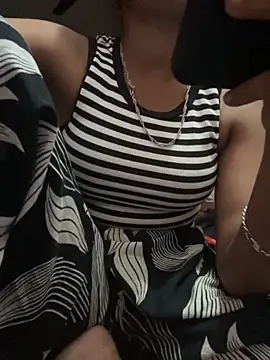 sakshi5533 online show from 10/05/25, 05:33