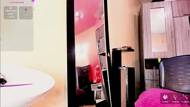 Rossedewitt  online show from 02/13/26, 07:21