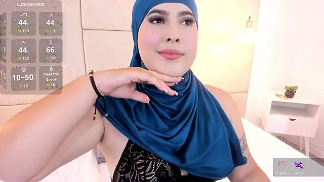 Snapshot of zahida_ chatting on 09/27/25, 07:19 zahida  online show from 09/27/25, 07:19