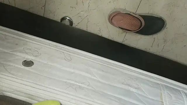 luisahot 9727 online show from 04/17/26, 08:06