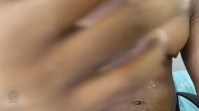 Snapshot of pecsblack888 chatting on 10/05/25, 02:26 pecsblack888 online show from 10/05/25, 02:26