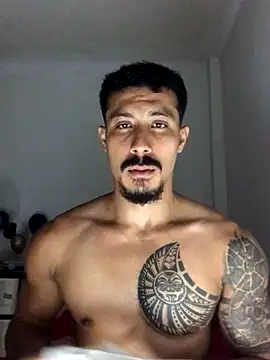 Owenferrara online show from 11/23/25, 04:01