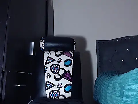 Owenferrara online show from 12/17/25, 10:16