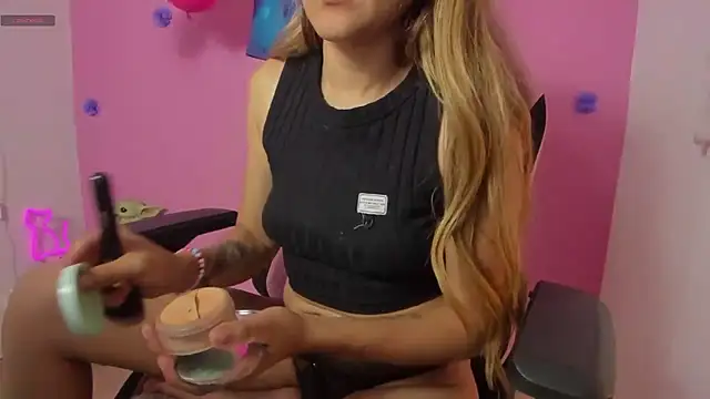 Alice VIP online show from 11/12/25, 03:40