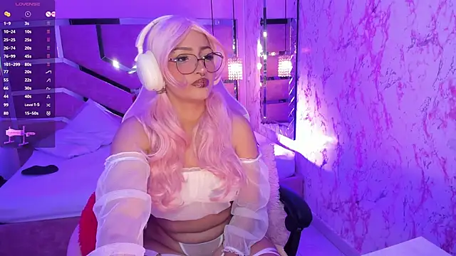 AriaNova  online show from 11/25/25, 01:11