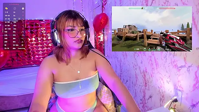 Snapshot of AriaNova_ chatting on 02/11/26, 01:16 AriaNova online show from 02/11/26, 01:16