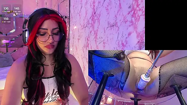 Snapshot of AriaNova_ chatting on 02/26/26, 01:10 AriaNova online show from 02/26/26, 01:10