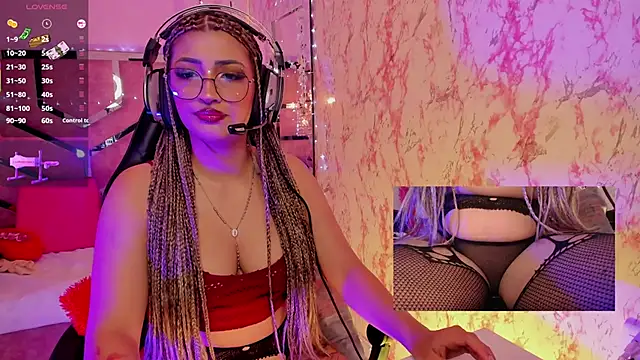 Snapshot of AriaNova_ chatting on 03/15/26, 01:28 AriaNova online show from 03/15/26, 01:28