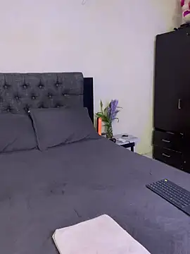 vincentjaxon online show from 09/29/25, 12:21