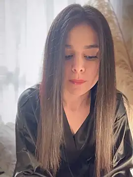 Snapshot of Sofi_Leal chatting on 11/26/25, 12:50 Sofi Leal online show from 11/26/25, 12:50