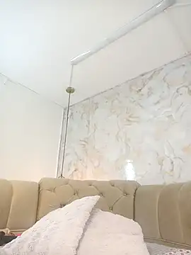 nathaliamiller online show from 02/25/26, 10:08